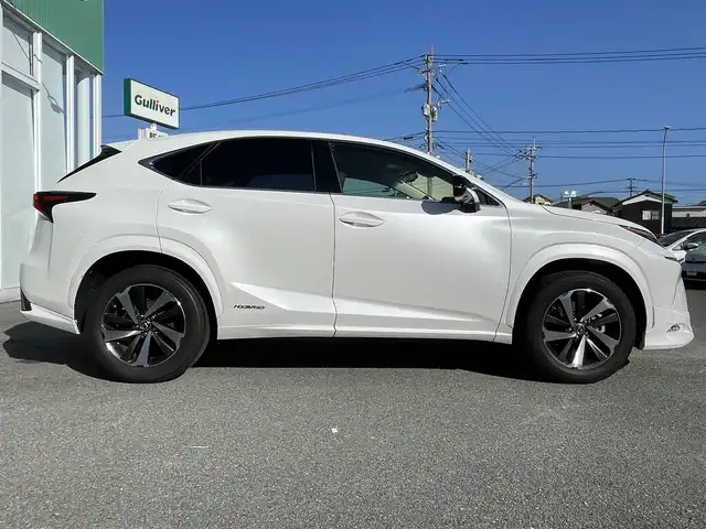 レクサス ＮＸ 300 ブラックシークエンス 福岡県 2019(平31)年 5.9万km ソニッククォーツ クルーズコントロール/全方位カメラ/運転席・助手席シートヒーター/ステアリングヒーター/LEDヘッドライト/前後コーナーセンサー/レーンキープアシスト/モデリスタフロントエアロ/レザーシート/運転席・助手席パワーシート/純正アルミホイール