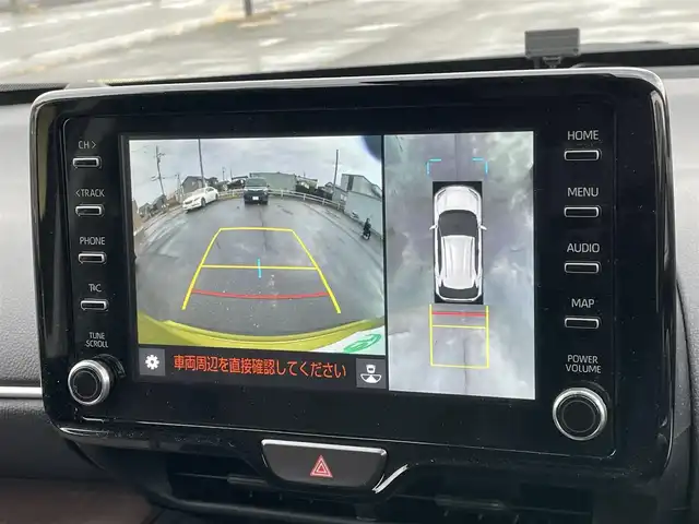 トヨタ ヤリスクロス ハイブリッド Z 道央・札幌 2021(令3)年 2.8万km ブラスゴールドメタリック ４WD/純正ディスプレイオーディオ（ナビ付）/AM/FM/USB/BT/トヨタセーフティセンス/横滑り防止装置/レーダークルーズコントロール/ダウンヒルアシストコントロール/レーンキープアシスト/パーキングアシスト/クリアランスソナー/ブラインドスポットモニター/リアクロストラフィックアラート/パーキングサポートブレーキ/ロードサインアシスト/パノラミックビューモニター/ビルトインETC2.0/ドライブレコーダー/EVMODE/DRIVEMODE切替/D席パワーシート/前席シートヒーター/ハーフレザーシート/革巻きステアリング/ステアリングリモコン/電動パーキング/ブレーキホールド/レーダー探知機/プッシュスタート/スマートキー/LEDヘッドライト/オートライト/ブレーキホールド/プッシュスタート/スマートキー/LEDヘッドライト/オートライト/オートハイビーム/ヘッドライトレベライザー/電動格納ミラー/ヒーテッドドアミラー/ウィンカーミラー/純正フロアマット/ドアバイザー/スペアキー/TRDマフラー