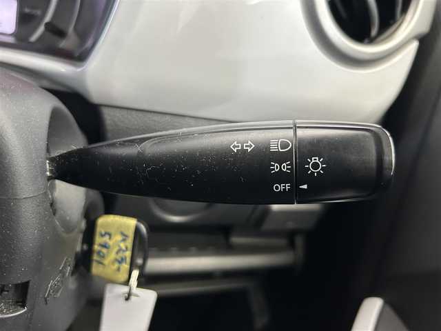 スズキ ハスラー G 鹿児島県 2017(平29)年 3.1万km シフォンアイボリーM 禁煙車　/社外ナビ　/Ｂｌｕｅｔｏｏｔｈ　/フルセグＴＶ　/前後ドラレコ　/コーナーセンサー　/純正フロアマット　/アイドリングストップ　/Ｄ席シートヒーター　/シートカバー　/ヘッドライトレベライザー　/電格ミラー/パワステ/パワーウィンドウ/リモコンキー/盗難防止装置/衝突被害軽減システム