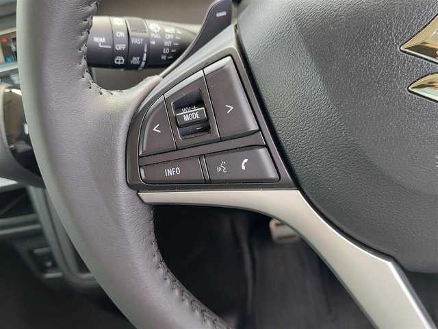 スズキ スペーシア ギア HYBRID XZターボ 東京都 2023(令5)年 1.6万km シフォンアイボリーM スズキセーフティサポート/・デュアルカメラブレーキサポート/・車線逸脱警報機能/・先行車発進お知らせ機能/・標識認知機能/・誤発進抑制機能/・アダプティブクルーズコントロール/・ヘッドアップディスプレイ/・ブラインドスポットモニター/・全方位モニター/ルーフレール/プッシュスタート/アイドリングストップ/パドルシフト/純正8インチナビ/フルセグTV/HDMI入力/ETC/ルームミラー型 前後ドライブレコーダー/両側パワースライドドア/シートヒーター/パーソナルテーブル/後席ロールサンシェード/LEDヘッドライト/ドアバイザー/14インチ純正アルミホイール