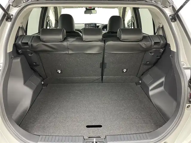 トヨタ ライズ Z 岡山県 2024(令6)年 1.5万km スムースグレーマイカメタリック/ブラック2トーン ９インチディスプレイオーディオ　/【Carplay/AndroidAuto】/全方位カメラ　/レーダークルーズコントロール　/ビルトインＥＴＣ　/シートヒーター　/ＬＥＤヘッドライト　/コーナーセンサー　/オートハイビーム　/ＨＤＭＩ接続　/アイドリングストップ/禁煙車/スペアキー×1/オートブレーキホールド/フォグライト/純正アルミホイール