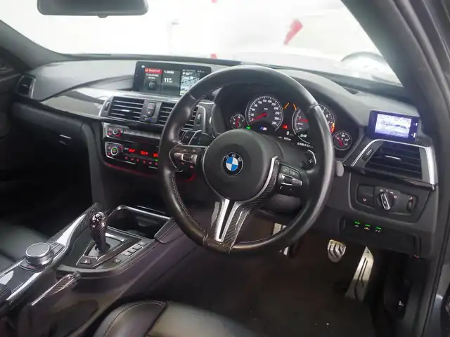 ＢＭＷ Ｍ３ セダン コンペティション 兵庫県 2017(平29)年 4.2万km グレー ハーマンカードン/レザーシート/シートヒーター/ヘッドアップディスプレイ/LKA/BSM/純正ナビ/バックカメラ/クルーズコントロール/ドライブレコーダー/LEDヘッドライト/スマートキー