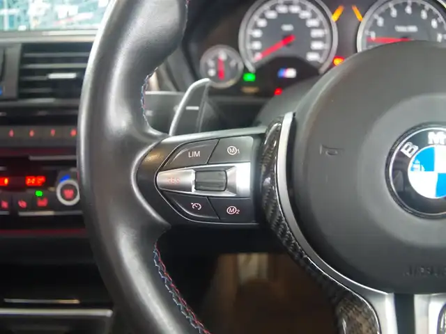 ＢＭＷ Ｍ３ セダン コンペティション 兵庫県 2017(平29)年 4.2万km グレー ハーマンカードン/レザーシート/シートヒーター/ヘッドアップディスプレイ/LKA/BSM/純正ナビ/バックカメラ/クルーズコントロール/ドライブレコーダー/LEDヘッドライト/スマートキー