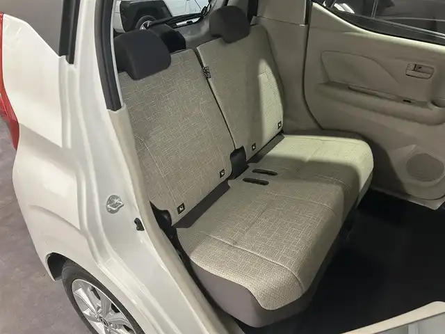 日産 デイズ X 愛媛県 2024(令6)年 0.4万km ホワイトパール ・９型ナビ（フルセグＴＶ・ＢＴ・ＦＭ・ＡＭ・ＳＤ）/・全方位カメラ　/・ＵＳＢ充電　/・前後コーナーセンサー　/・衝突軽減ブレーキ　/・スペアキー
