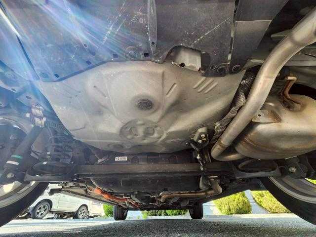 トヨタ アクア クロスオーバー グラム 岩手県 2018(平30)年 8.5万km オリーブマイカM 純正ナビ/ＣＤ／ＤＶＤ／ＢＴ／フルセグ/バックカメラ/プリクラッシュセーフティ/レーンキープ/前後ドラレコ/前席シートヒーター/ハーフレザーシート/前後ソナー/フロアマット