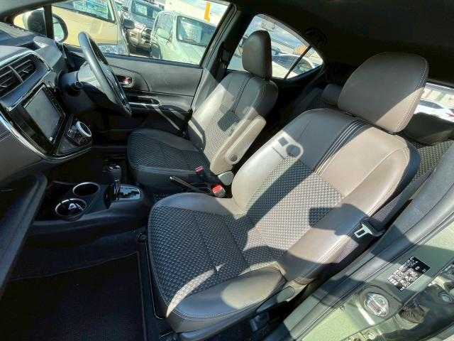 トヨタ アクア クロスオーバー グラム 岩手県 2018(平30)年 8.5万km オリーブマイカM 純正ナビ/ＣＤ／ＤＶＤ／ＢＴ／フルセグ/バックカメラ/プリクラッシュセーフティ/レーンキープ/前後ドラレコ/前席シートヒーター/ハーフレザーシート/前後ソナー/フロアマット