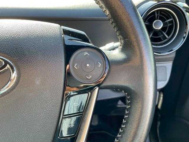 トヨタ アクア クロスオーバー グラム 岩手県 2018(平30)年 8.5万km オリーブマイカM 純正ナビ/ＣＤ／ＤＶＤ／ＢＴ／フルセグ/バックカメラ/プリクラッシュセーフティ/レーンキープ/前後ドラレコ/前席シートヒーター/ハーフレザーシート/前後ソナー/フロアマット