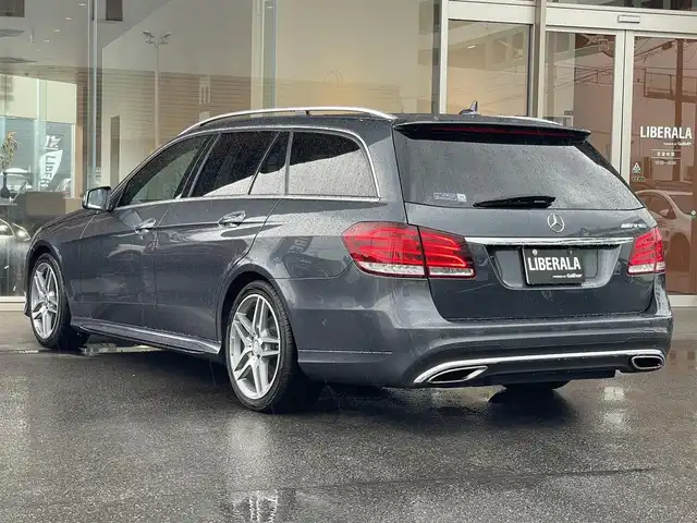 メルセデス・ベンツ Ｅ３５０ ブルーテックワゴンアバンギャルド 鹿児島県 2014(平26)年 7.7万km テクノライトグレー 禁煙車/パノラマルーフ/ETC/キーレスゴー/黒革シート/パワーシート/シートヒーター/AMGフロントグリル/社外アルパインナビ(フルセグ/Bluetooth/DVD/CD)/レーダーセフティパッケージ/AMGパッケージ