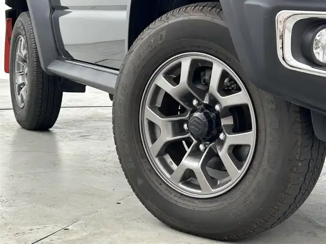スズキ ジムニー シエラ JC 福岡県 2022(令4)年 1.1万km ブルーイッシュブラックパール3 純正８型ナビ（ＢＴ，フルセグＴＶ）　/バックカメラ　/ＥＴＣ　/前後ドラレコ　/スロットコントロール　/クルコン　/衝突軽減ブレーキ　/レーンキープ　/ヒルディセントコントロール　/アイドリングストップ　/シートヒーター　/純正１５インチアルミホイール