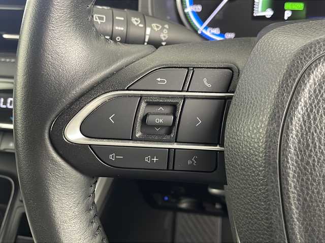 トヨタ ノア ハイブリッド S－Z 埼玉県 2023(令5)年 4.3万km パール ウィンカーミラー/ドアバイザー/純正フロアマット/プッシュスタート/スマートキー×2/ドライブモード/前後ドラレコ/前後シートヒータ/両側パワースライドドア/純正ナビ/コーナーセンサー/パーキングサポートブレーキ/ETC