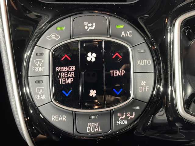 トヨタ エスクァイア ハイブリッド Gi 福岡県 2019(令1)年 2.4万km スパークリングブラックパールクリスタルシャイン 禁煙車純正10型SDナビ（フルセグTV/DVD/CD/BT）バックモニタートヨタセーフティー両側パワスラETCクルコンドラレコLEDヘッドライトレザーシート（合皮）USBポートシートヒーター