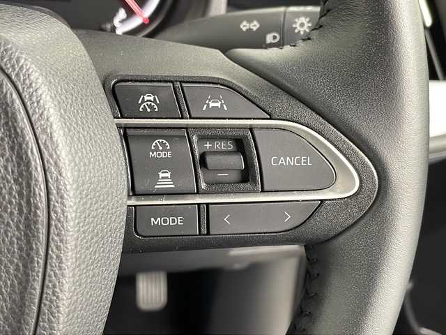 トヨタ ヴォクシー S－Z 埼玉県 2023(令5)年 2万km 黒 両側パワースライドドア/クルーズコントロール/ETC2.0/コーナーセンサー/パーキングブレーキサポート/純正ナビ/バックカメラ/前席シートヒータ/ドアバイザー/純正アルミ/純正フロアマット/ウィンカーミラー/前ドラレコ/革巻きハンドル/スペアキー/プッシュスタート