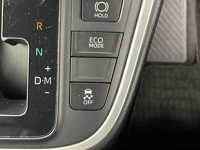 トヨタ ヴォクシー S－Z 埼玉県 2023(令5)年 2万km 黒 両側パワースライドドア/クルーズコントロール/ETC2.0/コーナーセンサー/パーキングブレーキサポート/純正ナビ/バックカメラ/前席シートヒータ/ドアバイザー/純正アルミ/純正フロアマット/ウィンカーミラー/前ドラレコ/革巻きハンドル/スペアキー/プッシュスタート