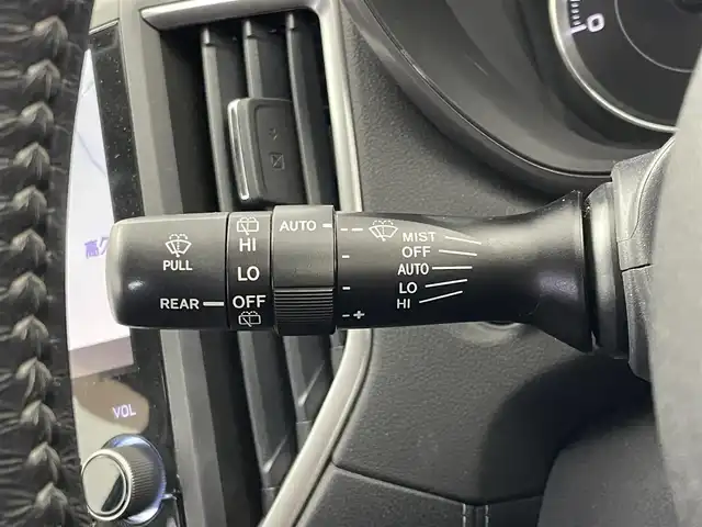 スバル インプレッサ スポーツ 2．0i－L アイサイト 埼玉県 2017(平29)年 6.8万km クォーツブルーP 純正ナビ　バックカメラ　ＢＳＭ　ＥＴＣ　アイサイトＶｅｒ３　レーダークルーズコントロール　パドルシフト　ステアリングスイッチ　純正アルミホイール　スマートキー　オートライト　ＬＥＤヘッドライト　地デジ