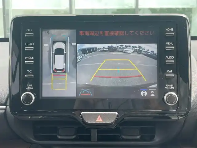 トヨタ ヤリスクロス ハイブリッド Z 和歌山県 2022(令4)年 5.2万km ブラックマイカ 純正8インチディスプレイオーディオ/全方位カメラ/BT/衝突軽減ブレーキ/レーダークルコン/レーンキープアシスト/前後コーナーセンサー/オートライト/ビルトインETC/前後ドラレコ/シートヒーター/パワーシート/レザー調シートカバー/純正18インチアルミ/純正フロアマット/LEＤヘッドライト/フルオートパワーウィンドウ