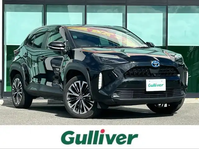 トヨタ ヤリスクロス ハイブリッド Z 和歌山県 2022(令4)年 5.2万km ブラックマイカ 純正8インチディスプレイオーディオ/全方位カメラ/BT/衝突軽減ブレーキ/レーダークルコン/レーンキープアシスト/前後コーナーセンサー/オートライト/ビルトインETC/前後ドラレコ/シートヒーター/パワーシート/レザー調シートカバー/純正18インチアルミ/純正フロアマット/LEＤヘッドライト/フルオートパワーウィンドウ