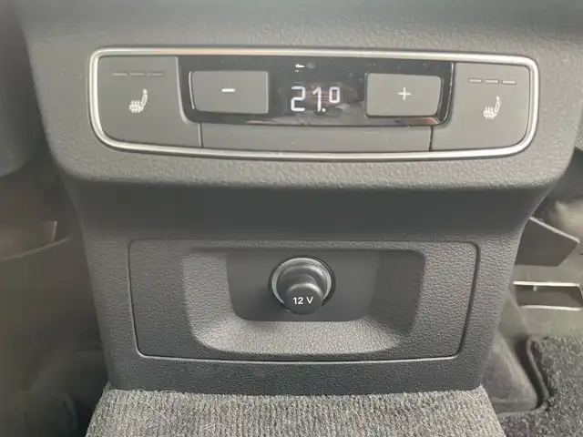 アウディ アウディ Ｑ５ SB 40TDIクワトロ Sライン 神奈川県 2023(令5)年 1.2万km 青Ｍ 純正ナビＴＶ 　Bluetooth/AppleCarPlay/AndroidAuto/全方位カメラ /電動リアゲート　/クルーズコントロール　/前席パワーシート　/前後コーナーセンサー　/純正前後ドライブレコーダー/ETC2.0/スペアキー　/レザーシート　/純正アルミホイール/純正フロアマット/パドルシフト/ステアリングヒーター/トラフィックジャムアシスト/サイドアシスト/レインセンサー/インテリアライト