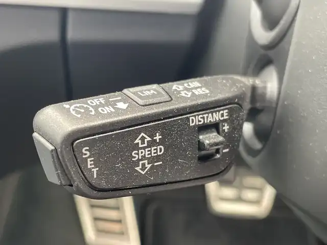 アウディ アウディ Ｑ５ SB 40TDIクワトロ Sライン 神奈川県 2023(令5)年 1.2万km 青Ｍ 純正ナビＴＶ 　Bluetooth/AppleCarPlay/AndroidAuto/全方位カメラ /電動リアゲート　/クルーズコントロール　/前席パワーシート　/前後コーナーセンサー　/純正前後ドライブレコーダー/ETC2.0/スペアキー　/レザーシート　/純正アルミホイール/純正フロアマット/パドルシフト/ステアリングヒーター/トラフィックジャムアシスト/サイドアシスト/レインセンサー/インテリアライト