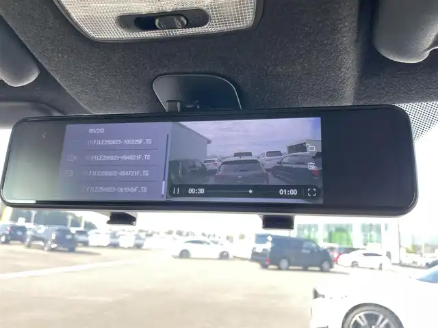 ホンダ Ｎ ＯＮＥ プレミアム ツアラー 宮城県 2024(令6)年 0.5万km プラチナホワイトパール ワンオーナー/社外ディスプレイオーディオ/・AM/FM/CD/DVD/Bluetooth/バックカメラ/前後ドライブレコーダー機能付デジタルインナーミラー/ビルトインETC/電子パーキングブレーキ/・BRAKE HOLD機能/ハーフレザーシート/DN席シートヒーター/ISOFIX対応/パドルシフト/革巻きステアリング/ステアリングリモコン/社外15インチアルミホイール/純正LEDヘッドライト/・オートマチックハイビーム/純正LEDフォグランプ/社外オールシーズンフロアマット/新車保証書/取扱説明書/スペアキー１本/ホンダセンシング/・アダプディブクルーズコントロール/・衝突被害軽減ブレーキ/・先行車発進お知らせ機能/・路外逸脱抑制機能/・標識認識機能/・パーキングセンサーシステム