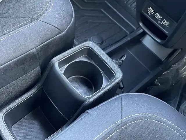 ホンダ Ｎ ＯＮＥ プレミアム ツアラー 宮城県 2024(令6)年 0.5万km プラチナホワイトパール ワンオーナー/社外ディスプレイオーディオ/・AM/FM/CD/DVD/Bluetooth/バックカメラ/前後ドライブレコーダー機能付デジタルインナーミラー/ビルトインETC/電子パーキングブレーキ/・BRAKE HOLD機能/ハーフレザーシート/DN席シートヒーター/ISOFIX対応/パドルシフト/革巻きステアリング/ステアリングリモコン/社外15インチアルミホイール/純正LEDヘッドライト/・オートマチックハイビーム/純正LEDフォグランプ/社外オールシーズンフロアマット/新車保証書/取扱説明書/スペアキー１本/ホンダセンシング/・アダプディブクルーズコントロール/・衝突被害軽減ブレーキ/・先行車発進お知らせ機能/・路外逸脱抑制機能/・標識認識機能/・パーキングセンサーシステム