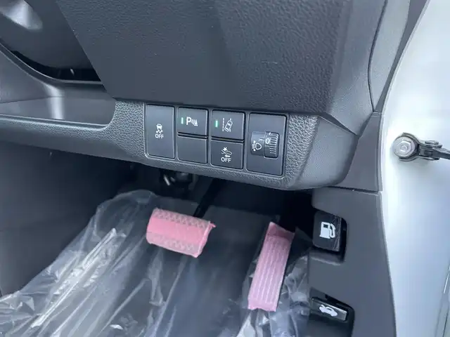 ホンダ Ｎ ＯＮＥ プレミアム ツアラー 宮城県 2024(令6)年 0.5万km プラチナホワイトパール ワンオーナー/社外ディスプレイオーディオ/・AM/FM/CD/DVD/Bluetooth/バックカメラ/前後ドライブレコーダー機能付デジタルインナーミラー/ビルトインETC/電子パーキングブレーキ/・BRAKE HOLD機能/ハーフレザーシート/DN席シートヒーター/ISOFIX対応/パドルシフト/革巻きステアリング/ステアリングリモコン/社外15インチアルミホイール/純正LEDヘッドライト/・オートマチックハイビーム/純正LEDフォグランプ/社外オールシーズンフロアマット/新車保証書/取扱説明書/スペアキー１本/ホンダセンシング/・アダプディブクルーズコントロール/・衝突被害軽減ブレーキ/・先行車発進お知らせ機能/・路外逸脱抑制機能/・標識認識機能/・パーキングセンサーシステム