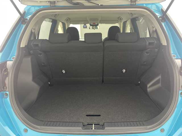 トヨタ ライズ Z 三重県 2020(令2)年 2.1万km ターコイズブルーマイカメタリック /禁煙車//スマートキー//プッシュスタート//純正9インチSDナビ//バックカメラ//オートAC//スマートアシスト//衝突軽減ブレーキ//レーンキープアシスト//レーダークルーズコントロール//ブラインドスポットモニター//オートハイビーム//純正ビルトインETC2.0//TRDエアロ(サイド)//前後コーナーセンサー//DN席シートヒーター//社外前後ドライブレコーダー//サイドカーテンエアバッグ//ステアリングスイッチ//LED