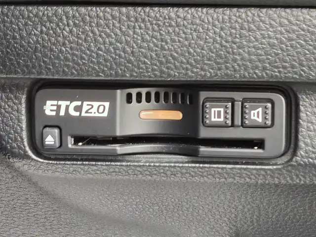 ホンダ シビック EX 鹿児島県 2021(令3)年 3.2万km ソニックグレーパール 無限フルエアロ　/純正ウィング　/アダプティブクルーズコントロール　/ブラインドスポットインフォメーション　/ワイヤレス充電　/Ｄ＋Ｎ席パワーシート／シートヒーター　/純正メモリーナビ　/Ｂｌｕｅｔｏｏｔｈオーディオ/ホンダセンシング/フロントワイドビューカメラ/前後ソナーセンサー/トラフィックジャムアシスト/前後ドライブレコーダー/純正アルミホイール(18インチ)/レーンキープアシスト/横滑り防止装置/ワンオーナー車/プッシュスタート/スマートキー