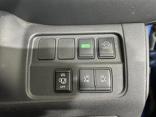日産 セレナ ハイウェイスター Vセレクション 佐賀県 2018(平30)年 6.2万km シャイニングブルー 社外11インチナビ/CD/DVD/フルセグTV/Bluetooth/プロパイロット/衝突軽減ブレーキ/レーンキープ/両側パワースライドドア/社外11.5インチ後席モニター/横滑り防止/ハンズフリースライドドア/前方ドライブレコーダー/ビルトインETC/パーキングアシスト/全周囲カメラ/電子パーキング/ブレーキホールド/デジタルインナーミラー/純正フロアマット/純正１６インチアルミホイール/ドアバイザー/スマートキー