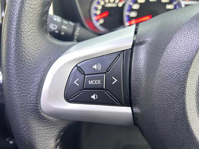 トヨタ タンク カスタムG S 愛媛県 2018(平30)年 5.2万km レーザーブルークリスタルシャイン 純正ナビ（Bluetooth/SD/ワンセグテレビ）/ETC/衝突軽減ブレーキ/バックカメラ/ドライブレコーダー/クルーズコントロール/コーナーセンサー/横滑り防止装置/衝突被害軽減システム/オートライト/オートLEDヘッドライト/両側パワースライドドア/アイドリングストップ/プッシュスタート/スマートキー/スペアキー/フォグランプ/ドアバイザー/電動格納ミラー/取扱説明書/純正フロアマット/純正14インチAW