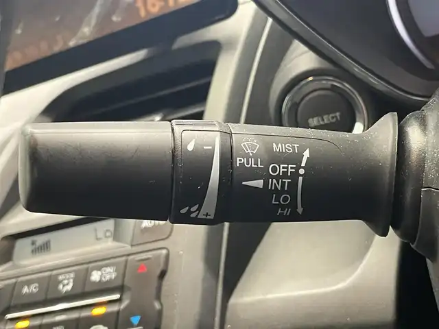 ホンダ Ｓ６６０ α 鹿児島県 2015(平27)年 2.7万km プレミアムスターホワイトパール 禁煙　/シティブレーキアクティブシステム/バックカメラ/クルーズコントロール/横滑り防止機能/モデューロアルミホイール/ETC/純正フロアマット/ハーフレザーシート/オートライト/LEDヘッドライト/プッシュスタート/スマートキー