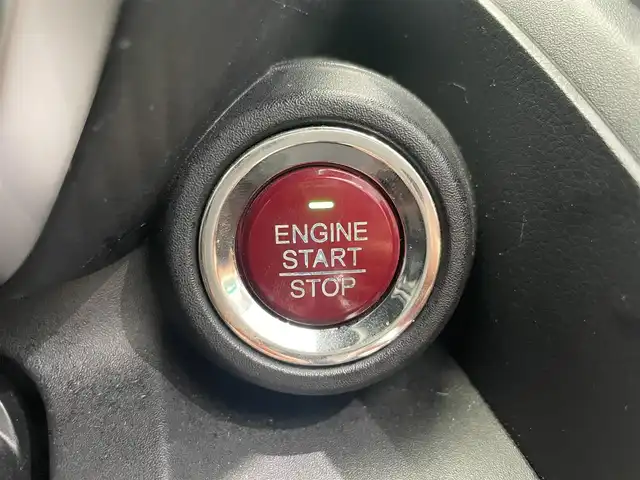 ホンダ Ｓ６６０ α 鹿児島県 2015(平27)年 2.7万km プレミアムスターホワイトパール 禁煙　/シティブレーキアクティブシステム/バックカメラ/クルーズコントロール/横滑り防止機能/モデューロアルミホイール/ETC/純正フロアマット/ハーフレザーシート/オートライト/LEDヘッドライト/プッシュスタート/スマートキー