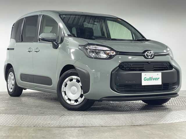 トヨタ シエンタ G 神奈川県 2025(令7)年 0.4万km アーバンカーキ トヨタセーフティセンス/純正8型ディスプレイオーディオ/・BT/USB/MiraCast/パノラミックビューモニター/両側電動スライドドア/MTモード/ビルトインETC/ヘッドライトレベライザー/ECO/POWERモード/BSM/スマートキー/プッシュスタートボタン/電動格納ミラー/ウィンカーミラー/シートリフター/LEDヘッドライト/ステアリングスイッチ/Autoライト/純正フロアマット/SOSコール/2列目USBポート