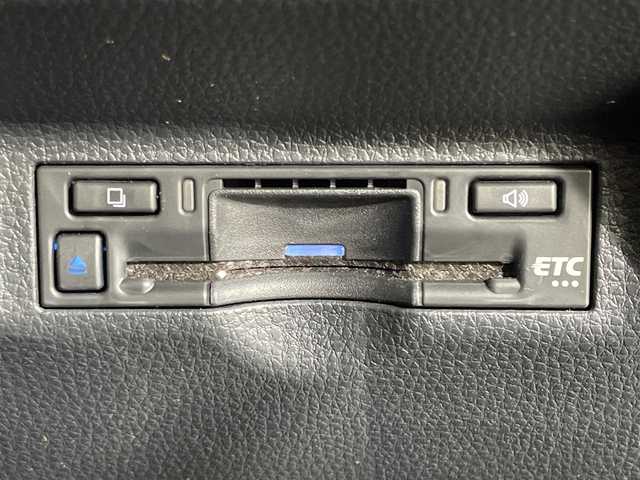 トヨタ シエンタ G 神奈川県 2025(令7)年 0.4万km アーバンカーキ トヨタセーフティセンス/純正8型ディスプレイオーディオ/・BT/USB/MiraCast/パノラミックビューモニター/両側電動スライドドア/MTモード/ビルトインETC/ヘッドライトレベライザー/ECO/POWERモード/BSM/スマートキー/プッシュスタートボタン/電動格納ミラー/ウィンカーミラー/シートリフター/LEDヘッドライト/ステアリングスイッチ/Autoライト/純正フロアマット/SOSコール/2列目USBポート