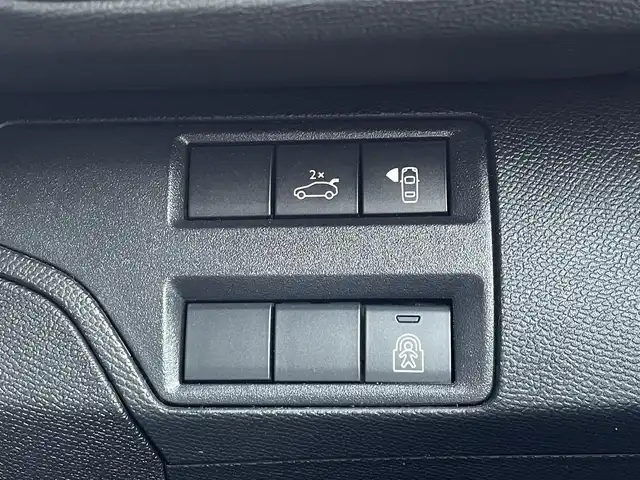 プジョー ５００８ GTライン ブルーHDi 東京都 2021(令3)年 2.8万km 緑Ⅱ ディーゼルターボ/LEDヘッドライト/ルーフレール/前席シートヒーター/運転席のみパワーシート/パワーバックドア/純正18インチアルミホイール/7人乗り/ETC