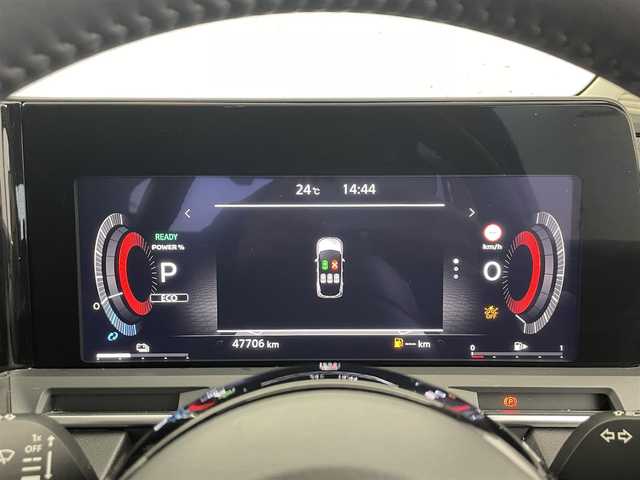 日産 オーラ G 大分県 2023(令5)年 4.8万km ピュアホワイトパール 純正ディスプレイオーディオ/FM/AM/BT/フルセグTV/HDMI/Applecarplay/ドライブレコーダー/ステアリングスイッチ/BOSEサウンド/置くだけ充電/電子パーキング/オートホールド/全方位カメラ/デジタルインナーミラー/衝突軽減ブレーキ/レーンキープアシスト/ブラインドスポットモニター/道路標識認識機能/コーナーセンサー/ＴＶキャンセラー/ETC2.0