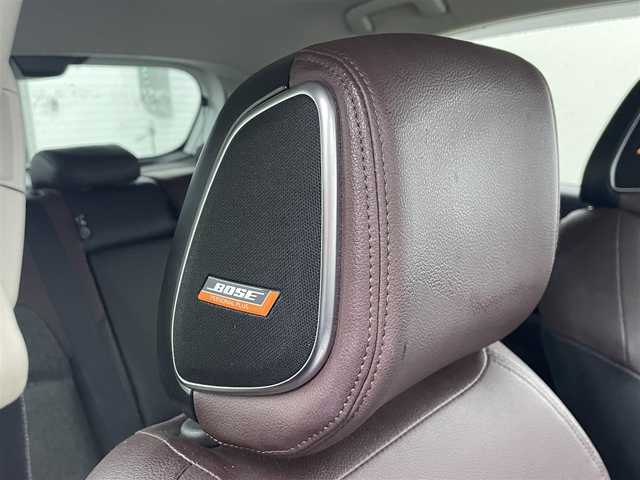 日産 オーラ G 大分県 2023(令5)年 4.8万km ピュアホワイトパール 純正ディスプレイオーディオ/FM/AM/BT/フルセグTV/HDMI/Applecarplay/ドライブレコーダー/ステアリングスイッチ/BOSEサウンド/置くだけ充電/電子パーキング/オートホールド/全方位カメラ/デジタルインナーミラー/衝突軽減ブレーキ/レーンキープアシスト/ブラインドスポットモニター/道路標識認識機能/コーナーセンサー/ＴＶキャンセラー/ETC2.0
