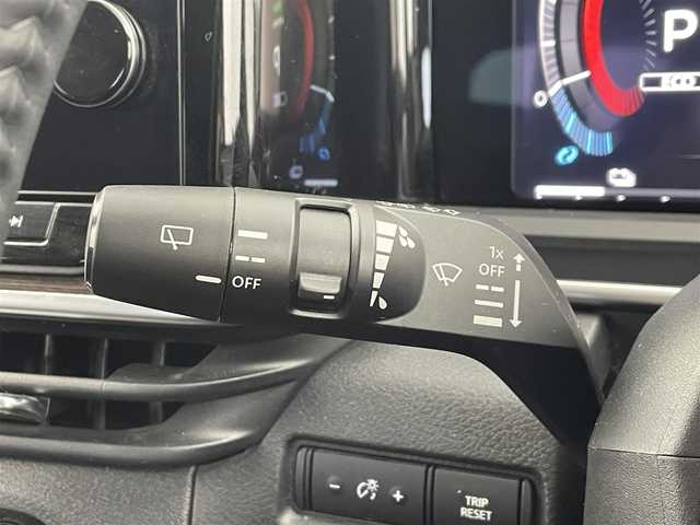 日産 オーラ G 大分県 2023(令5)年 4.8万km ピュアホワイトパール 純正ディスプレイオーディオ/FM/AM/BT/フルセグTV/HDMI/Applecarplay/ドライブレコーダー/ステアリングスイッチ/BOSEサウンド/置くだけ充電/電子パーキング/オートホールド/全方位カメラ/デジタルインナーミラー/衝突軽減ブレーキ/レーンキープアシスト/ブラインドスポットモニター/道路標識認識機能/コーナーセンサー/ＴＶキャンセラー/ETC2.0