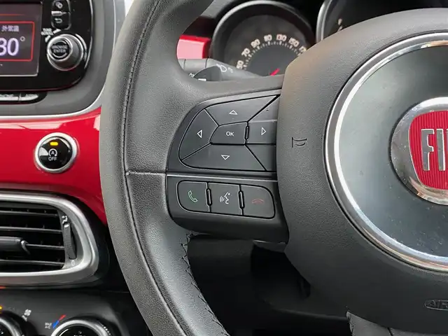 フィアット ５００Ｘ ポップスタープラス 福岡県 2016(平28)年 4.9万km 赤 純正オーディオ/（FM/AM/USB/AUX）/バックカメラ/ETC/クルコン/コーナーセンサー/パドルシフト/MTモード付AT/レザーシート（茶）/パワーシート/シートヒーター（D/N席）/HIDヘッドライト/オートライト