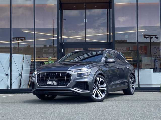 アウディ Ｑ８ 55TFSIクワトロ デビューPKG Sライン 福岡県 2019(令1)年 6.2万km デイトナグレーパールエフェクト ・アダプティブクルーズコントロール/・純正HDDナビ/USB/Bluetooth/・全方位カメラ/・ハーフレザーシート/シートヒーター/・フルセグ/・ETC/・純正22AW/・プッシュスタート/・パーキングアシスト/・アイドリングストップ/・スマートキー/・パワーシート/・レーンキープアシスト/・オートライト/・LEDライト