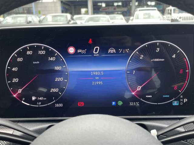 メルセデス・ベンツ Ｍ・ベンツ Ｃ２２０ｄ ステーションワゴン アバンギャルドAMGライン 滋賀県 2022(令4)年 2.2万km オブシディアンブラック ブルメスターサウンド/HUD/アンビエントライト/ハーフレザーシート/・前席パワーシート/・前席シートヒーター /純正ナビ/３６０°カメラ/フルセグ/ＡＣＣ/ＢＳＭ/レーンキープ/純正ＬＥＤデジタルライト/パワートランク