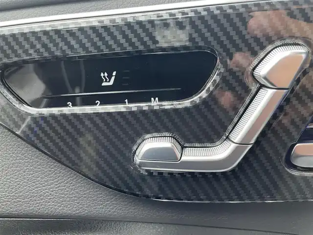 メルセデス・ベンツ Ｍ・ベンツ Ｃ２２０ｄ ステーションワゴン アバンギャルドAMGライン 滋賀県 2022(令4)年 2.2万km オブシディアンブラック ブルメスターサウンド/HUD/アンビエントライト/ハーフレザーシート/・前席パワーシート/・前席シートヒーター /純正ナビ/３６０°カメラ/フルセグ/ＡＣＣ/ＢＳＭ/レーンキープ/純正ＬＥＤデジタルライト/パワートランク