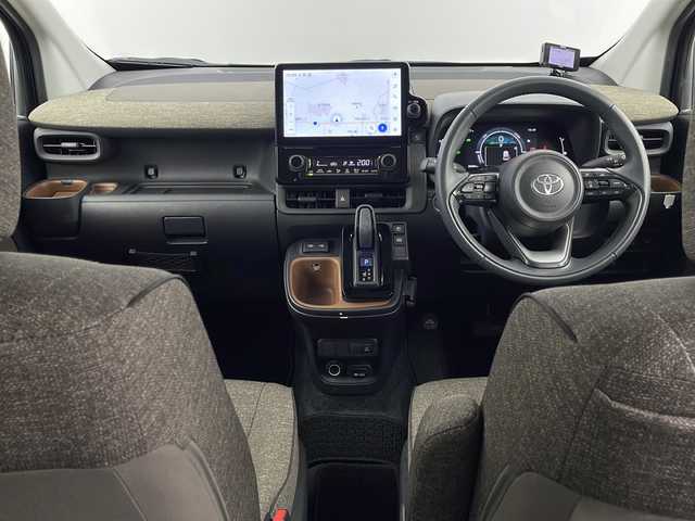 トヨタ シエンタ ハイブリッド Z 埼玉県 2023(令5)年 3.3万km グレイッシュブルー 純正ナビ（Ｂｌｕｅｔｏｏｔｈ・ＴＶ・ＡＭ・ＦＭ）/全方位カメラ/両側パワースライドドア/前方ドライブレコーダー/ビルトインＥＴＣ/アダプティブクルーズコントロール/ブラインドスポットモニター/盗難防止装置/レーンキープアシスト/横滑り防止装置/コーナーセンサー/オートハイビーム/フルフラットシート/社外アルミホイール/社外フロアマット/LEDヘッドライト