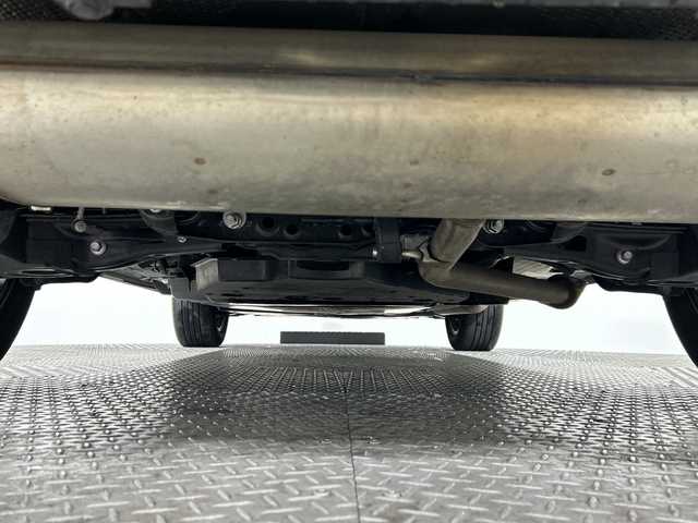 トヨタ ＲＡＶ４ ハイブリッドG 神奈川県 2021(令3)年 4.4万km ホワイトパールクリスタルシャイン 4WD/純正9型ディスプレイオーディオ/コネクトナビ/フルセグ　USB　Bluetooth　Miracast/パノラミックビューモニター/ブラックルーフレール/置くだけ充電/AC100Vコンセント/ハンズフリーパワーバックドア/純正ビルトインETC2.0/純正前方ドライブレコーダー/セーフティセンス/プリクラッシュセーフティ/レーントレーシングアシスト/レーダークルーズコントロール/オートマチックハイビーム/ロードサインアシスト/先行車発進告知機能/インテリジェントクリアランスソナー/リアクロストラフィックブレーキ/ブラインドスポットモニター/カブロン合皮シート/運転席パワーシート/ポジションメモリー/前席シートヒーター/革巻きステアリング/ステアリングヒーター/電動パーキングブレーキ/オートブレーキホールド/自動防眩ミラー/プッシュスタート/スマートキー/LEDヘッドランプ/フロントフォグランプ/オートライト/純正18インチアルミホイール/純正リアスポイラー/取説　保証書　スペアキー