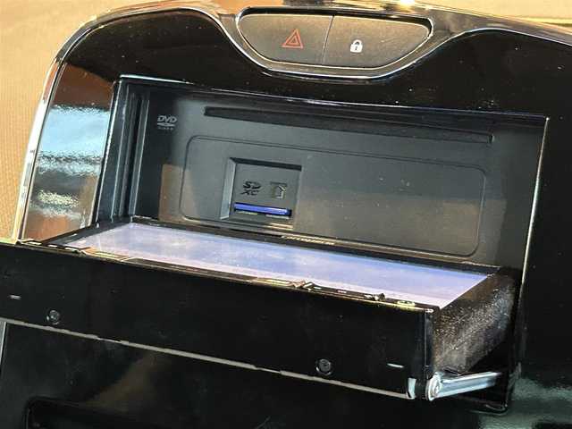 ルノー ルーテシア GT 宮城県 2014(平26)年 4.4万km 白 社外メモリナビ/ワンセグTV/バックカメラ/クルーズコントロール/パドルシフト/ETC車載器/キーレスキー/プッシュエンジンスタート/純正17インチAW/ドライブレコーダー