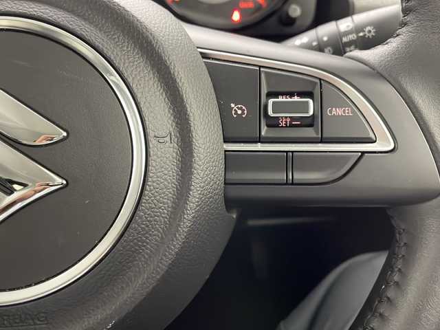 スズキ ジムニー XC 宮崎県 2024(令6)年 0.8万km ブルーイッシュブラックパール3 Ｄ席Ｎ席シートヒーター/ヒルディセントコントロール/コーナーセンサー/レーンキープアシスト　/衝突被害軽減システム　/アイドリングストップ　/クルーズコントロール/ハンドルリモコン/純正フロアーマット/プッシュスタート/取扱説明書