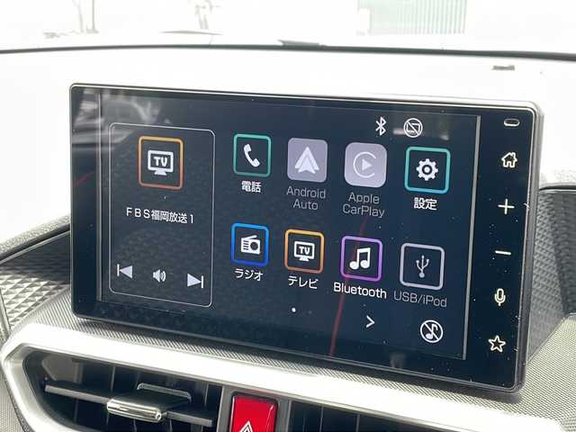 トヨタ ライズ Z 福岡県 2024(令6)年 0.4万km グレー ９型ディスプレイオーディオ　/ＡｐｐｌｅＣａｒｐｌａｙ　/バックカメラ　/シートヒーター　/ドラレコ　/ＥＴＣ　/ＴＶ　/ＢＴ　/ＨＤＭＩ　/ＵＳＢ　/クルコン　/ＨＯＬＤボタン　/電動パーキングブレーキ　/フォグランプ/横滑り防止/プリクラッシュ/アイドリングストップ/純正マット/ドアバイザー