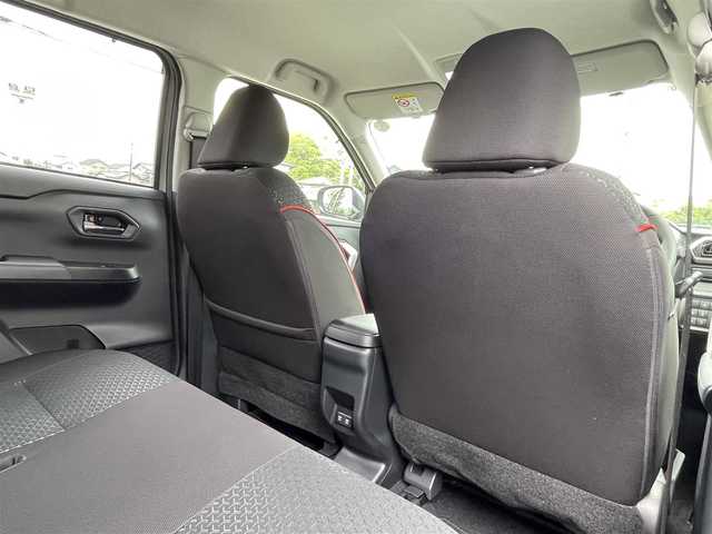 トヨタ ライズ Z 福岡県 2024(令6)年 0.4万km グレー ９型ディスプレイオーディオ　/ＡｐｐｌｅＣａｒｐｌａｙ　/バックカメラ　/シートヒーター　/ドラレコ　/ＥＴＣ　/ＴＶ　/ＢＴ　/ＨＤＭＩ　/ＵＳＢ　/クルコン　/ＨＯＬＤボタン　/電動パーキングブレーキ　/フォグランプ/横滑り防止/プリクラッシュ/アイドリングストップ/純正マット/ドアバイザー