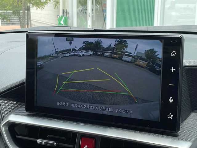 トヨタ ライズ Z 福岡県 2024(令6)年 0.4万km グレー ９型ディスプレイオーディオ　/ＡｐｐｌｅＣａｒｐｌａｙ　/バックカメラ　/シートヒーター　/ドラレコ　/ＥＴＣ　/ＴＶ　/ＢＴ　/ＨＤＭＩ　/ＵＳＢ　/クルコン　/ＨＯＬＤボタン　/電動パーキングブレーキ　/フォグランプ/横滑り防止/プリクラッシュ/アイドリングストップ/純正マット/ドアバイザー