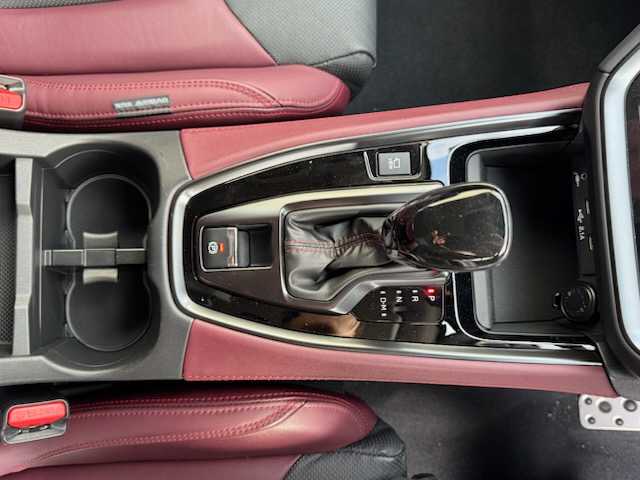 スバル レヴォーグ 1．8STIスポーツ EX 香川県 2023(令5)年 4.3万km クリスタルブラックシリカ 純正ナビ（フルセグTV/BT)/バックカメラ/電動リアゲート/パワーシート/シートヒーター/コーナーセンサー/ドライバーモニタリング/アイドリングストップ/オートライト/スペアキー