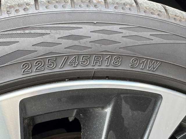 スバル レヴォーグ 1．8STIスポーツ EX 香川県 2023(令5)年 4.3万km クリスタルブラックシリカ 純正ナビ（フルセグTV/BT)/バックカメラ/電動リアゲート/パワーシート/シートヒーター/コーナーセンサー/ドライバーモニタリング/アイドリングストップ/オートライト/スペアキー